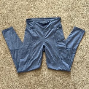 GAP Teen Size Large Blue Workout Leggings